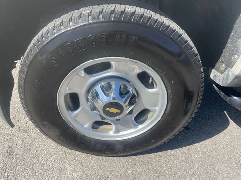 Used 2015 Chevrolet Silverado 2500 W/T RWD image 10