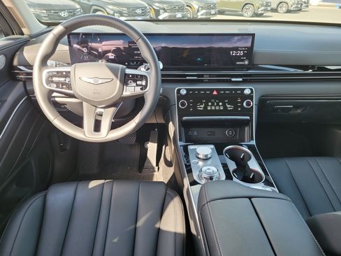 Certified 2025 Genesis GV80 2.5T Standard image 6