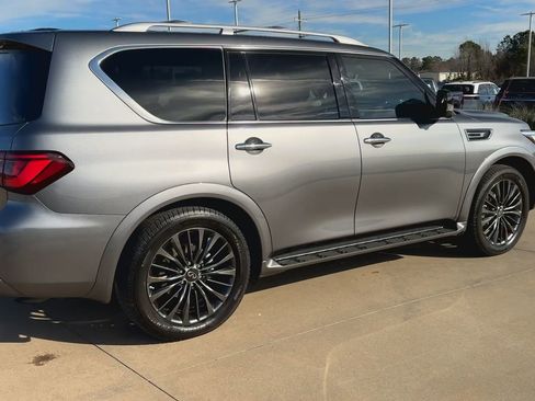 Used 2021 INFINITI QX80 Premium Select w/ Cargo Package image 9