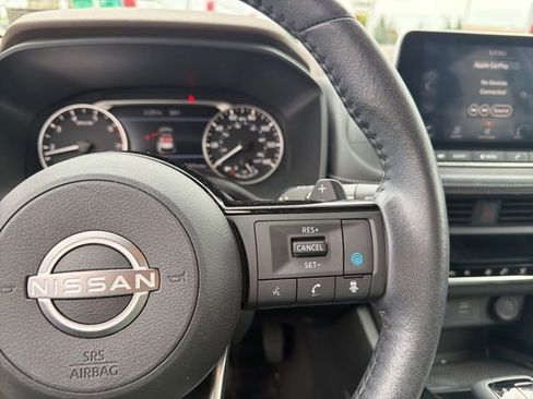 Certified 2023 Nissan Rogue SV w/ SV Premium B Package AWD/4WD image 13