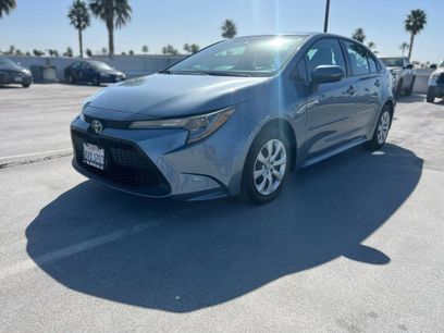Used 2021 Toyota Corolla LE w/ Carpet Mat Package (TMS)
