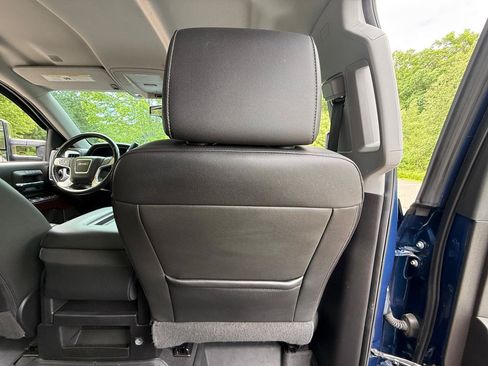 Used 2018 GMC Sierra 1500 SLT w/ SLT Premium Package AWD/4WD image 38