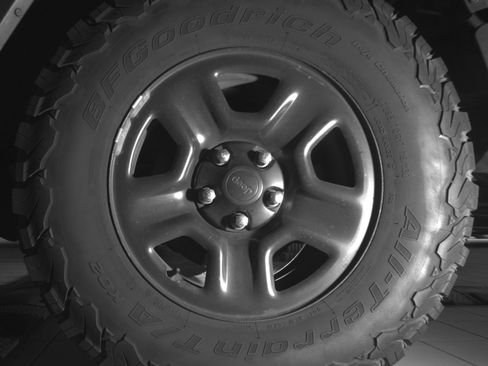 Used 2018 Jeep Wrangler Unlimited Sport AWD/4WD image 16