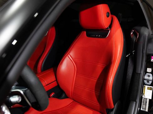 Used 2025 Mercedes-Benz AMG GT 63 image 7