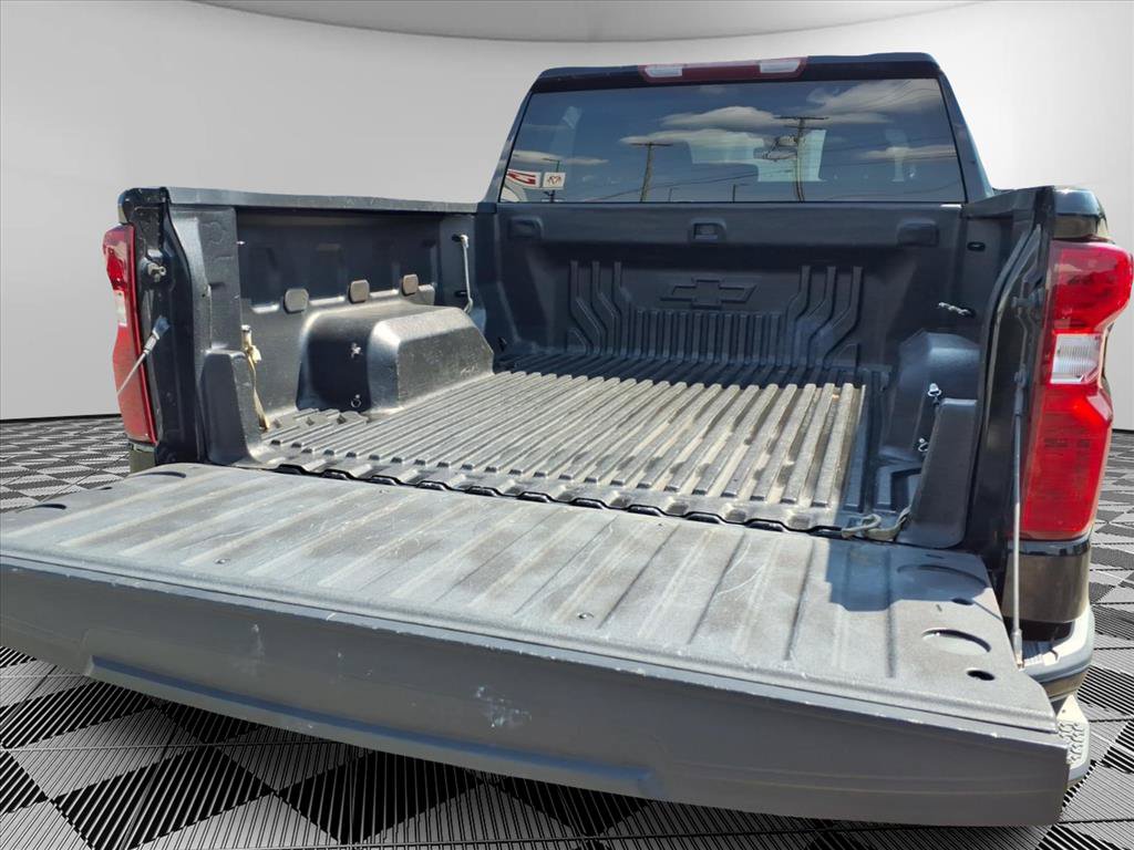 Used 2023 Chevrolet Silverado 1500 Custom AWD/4WD image 24