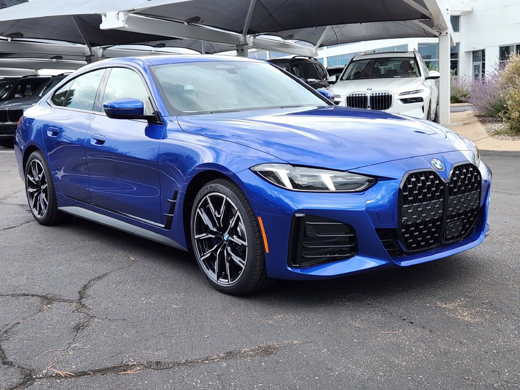 New 2026 BMW 430i xDrive w/ M Sport Package AWD/4WD image 5