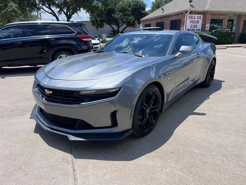 Used 2020 Chevrolet Camaro LS RWD image 3