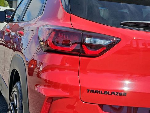 Used 2026 Chevrolet TrailBlazer RS w/ Convenience Package image 9