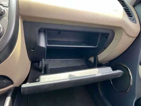 Used 2011 Kia Soul ! FWD image 31