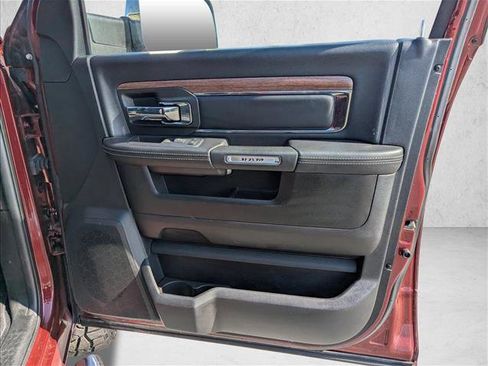 Used 2018 RAM 2500 Laramie image 25