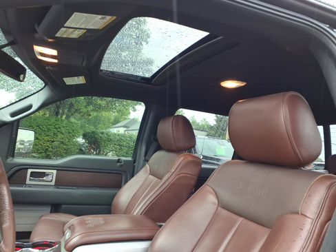 Used 2014 Ford F150 King Ranch w/ King Ranch Luxury Package AWD/4WD image 24