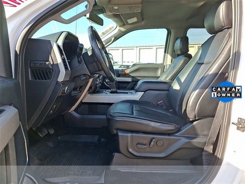 Used 2019 Ford F150 Lariat image 13