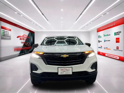 Used 2022 Chevrolet Equinox LS w/ LS Convenience Package AWD/4WD image 2