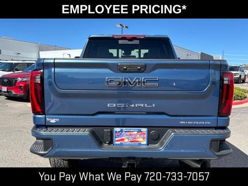Used 2026 GMC Sierra 2500 Denali Ultimate AWD/4WD image 4