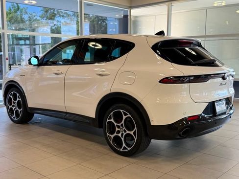 Used 2024 Alfa Romeo Tonale Veloce w/ Active Assist Package AWD/4WD image 14