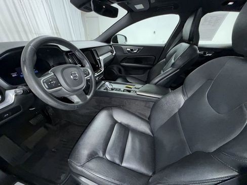 Used 2023 Volvo S60 B5 Plus w/ Climate Package image 12