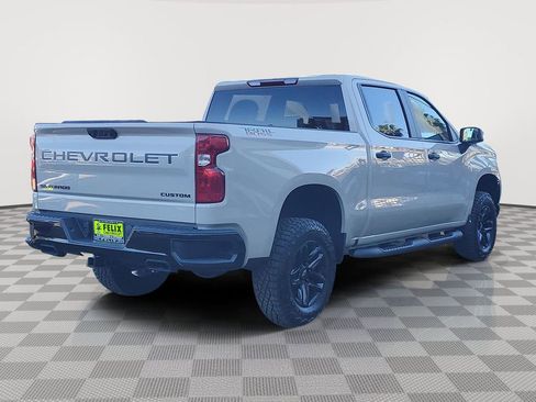 New 2026 Chevrolet Silverado 1500 Custom Trail Boss w/ LPO, Dark Essentials Package image 3