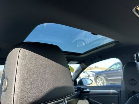 Used 2021 Volkswagen Jetta R-Line w/ R-Line Cold Weather Package image 13