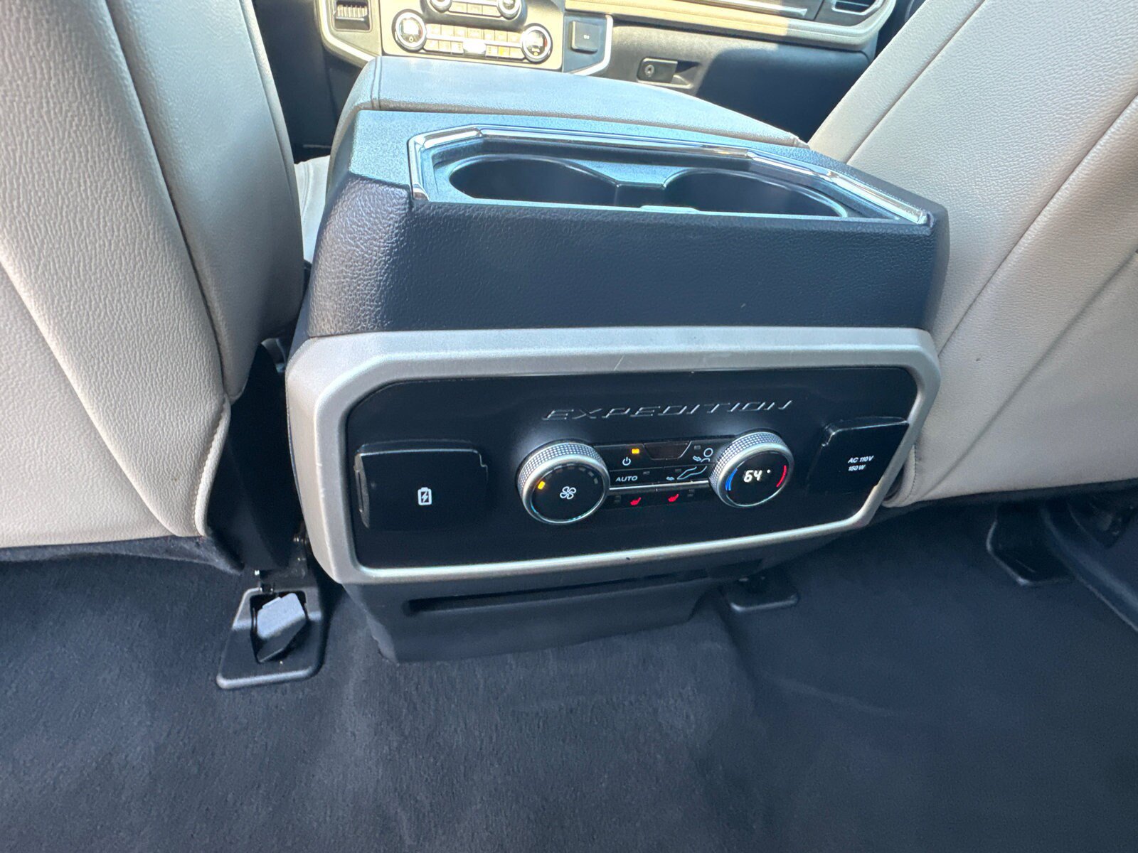Used 2024 Ford Expedition Max Limited AWD/4WD image 26