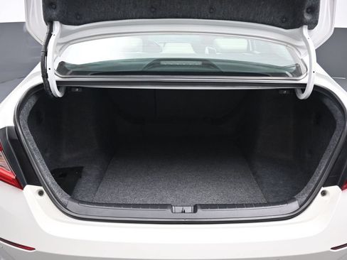 Used 2021 Honda Accord EX-L image 47