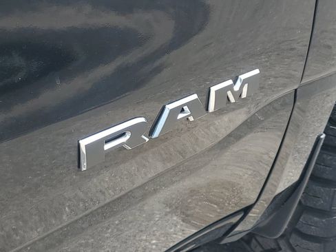 Used 2023 RAM 1500 Big Horn AWD/4WD image 9