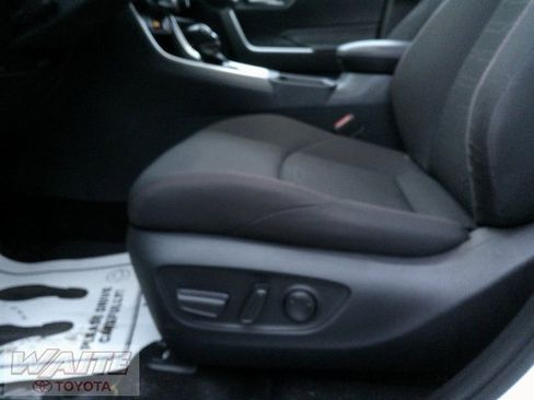 Certified 2024 Toyota RAV4 SE image 26