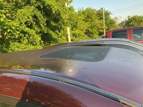 Used 2021 Honda Odyssey Touring image 4