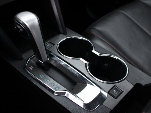 Used 2015 Chevrolet Equinox LTZ image 19