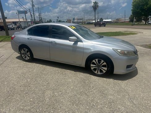 Used 2014 Honda Accord LX image 3