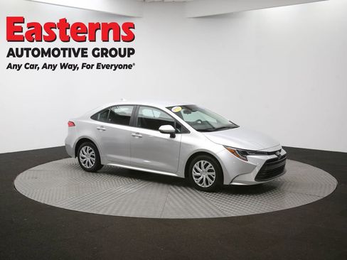 Used 2023 Toyota Corolla LE image 44