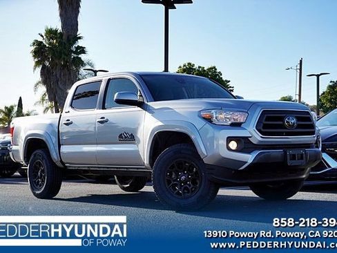 Used 2022 Toyota Tacoma SR5 image 1