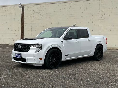 New 2025 Ford Maverick XLT w/ XLT Luxury Package image 2