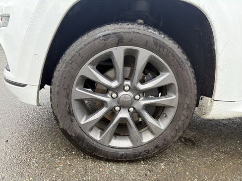 Used 2018 Jeep Grand Cherokee High Altitude image 9