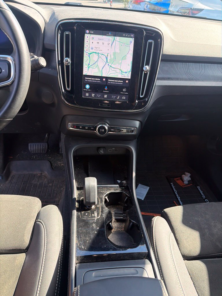 Certified 2023 Volvo XC40 Recharge Ultimate w/ Protection Package Premier AWD/4WD image 15