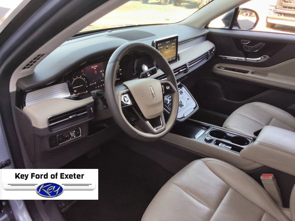 Used 2022 Lincoln Corsair AWD w/ Equipment Group 101A image 28