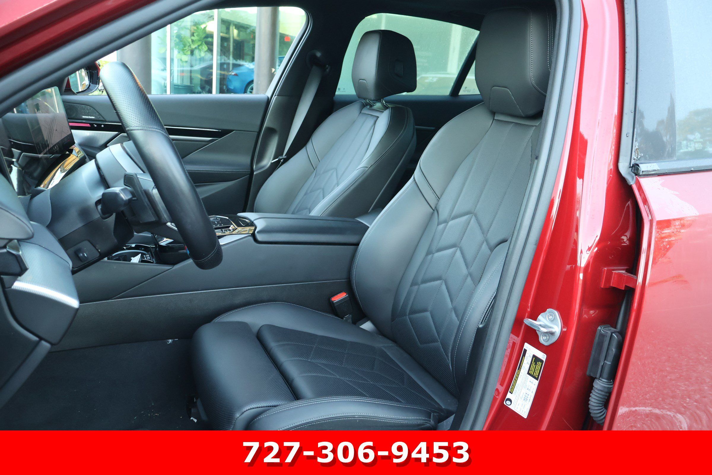 Used 2024 BMW 530i w/ M Sport Package RWD image 2