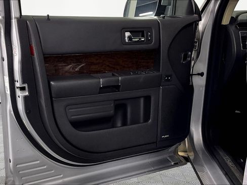 Used 2019 Ford Flex Limited FWD image 20