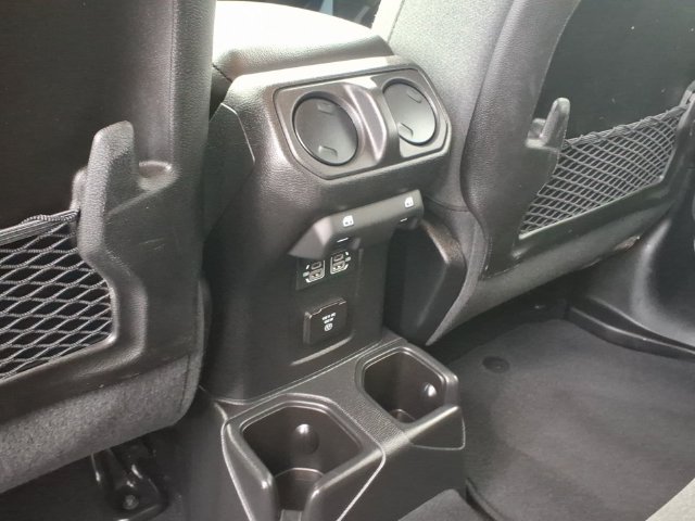 Certified 2025 Jeep Wrangler Unlimited Rubicon AWD/4WD image 18
