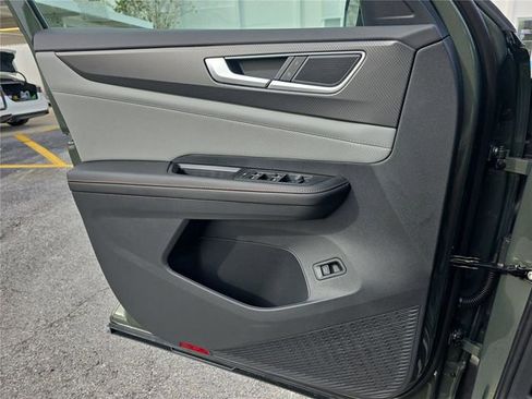 New 2026 Volkswagen Atlas Peak Edition image 20