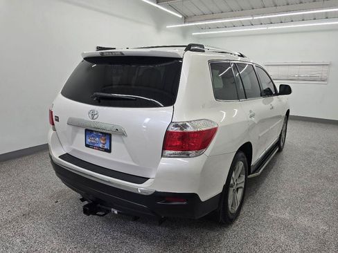 Used 2013 Toyota Highlander Limited FWD image 10