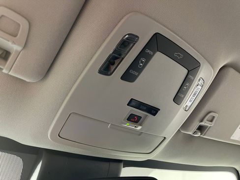 New 2026 Toyota Sienna LE image 26