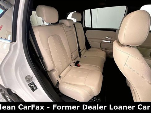 Used 2025 Mercedes-Benz GLB 250 image 18