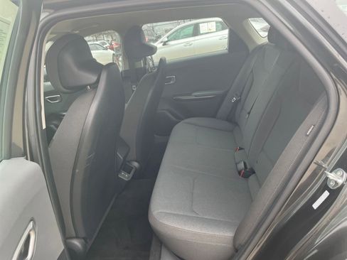 Used 2025 Kia K4 LXS image 24