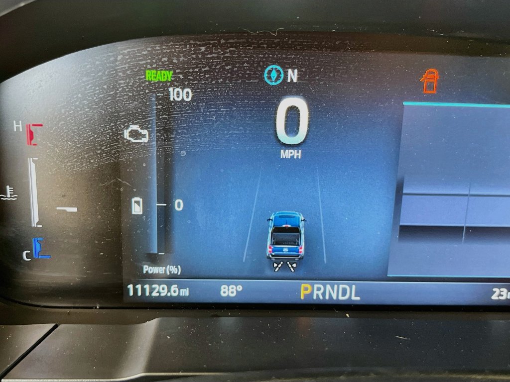 Used 2025 Ford Maverick XL w/ Equipment Group 101A AWD/4WD image 12