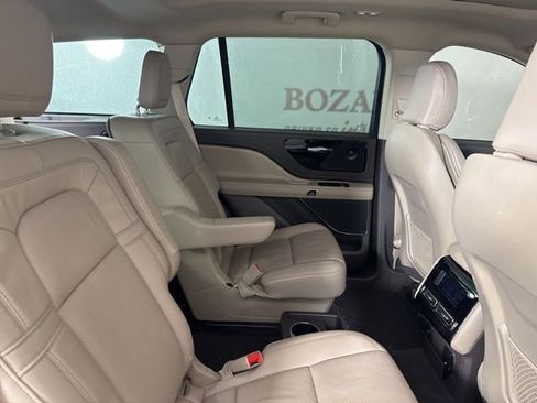 Certified 2024 Lincoln Aviator Reserve w/ Equipment Group 201A image 18