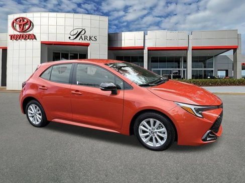 Certified 2026 Toyota Corolla SE FWD image 1