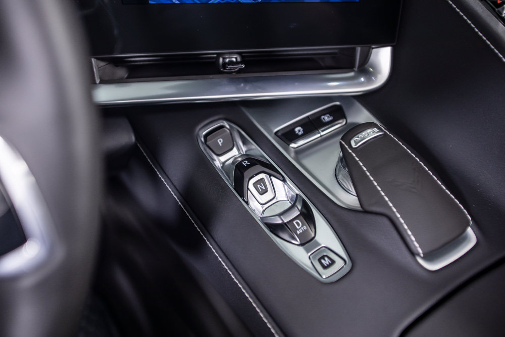 Used 2025 Chevrolet Corvette Stingray Preferred Conv w/ Z51 Performance Package RWD image 39