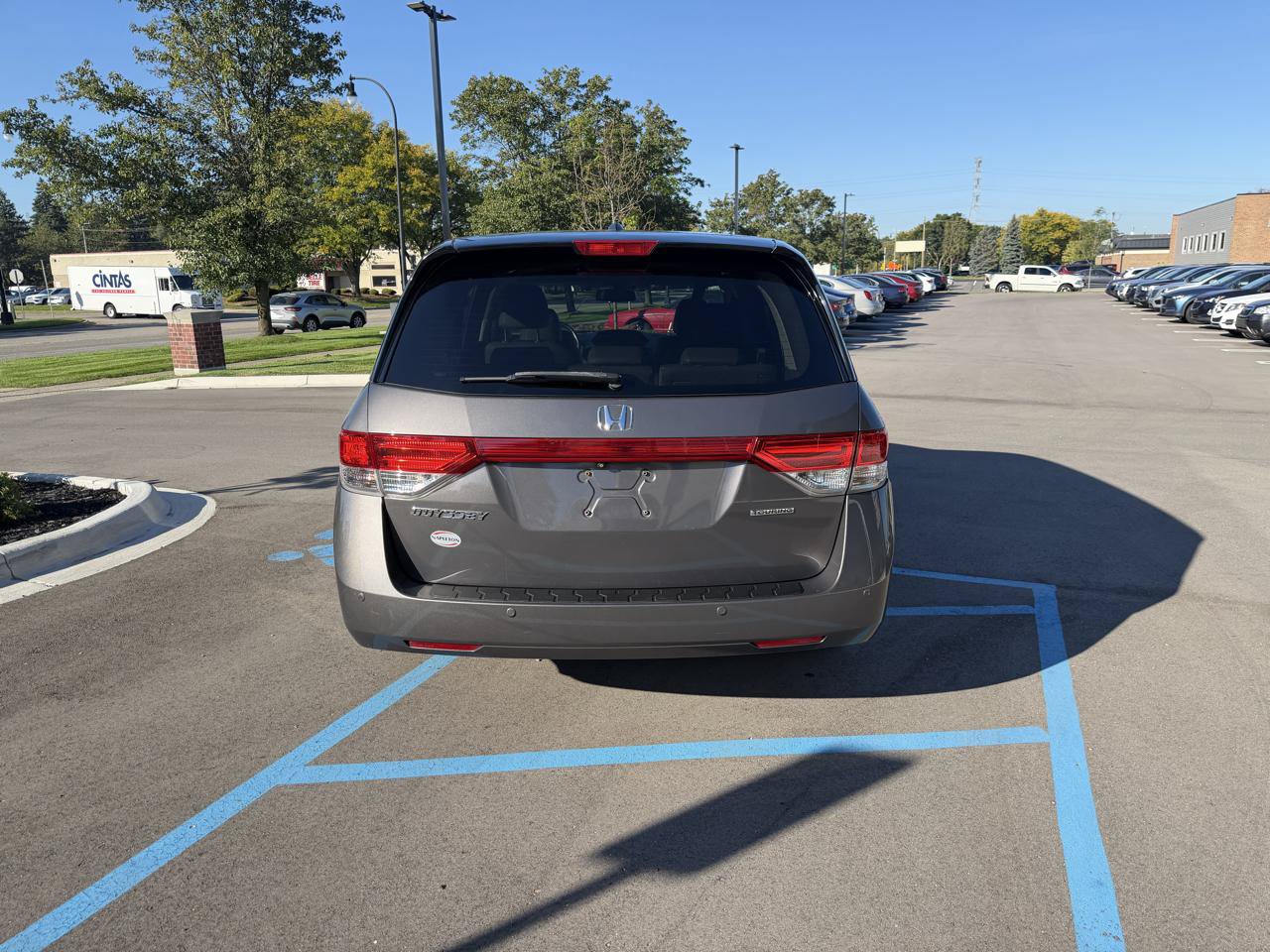 Used 2014 Honda Odyssey Touring image 6