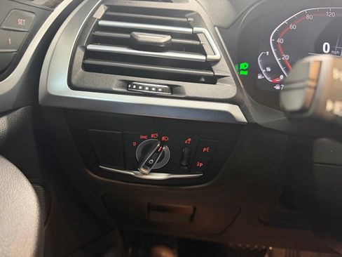 Used 2024 BMW X3 sDrive30i RWD image 18
