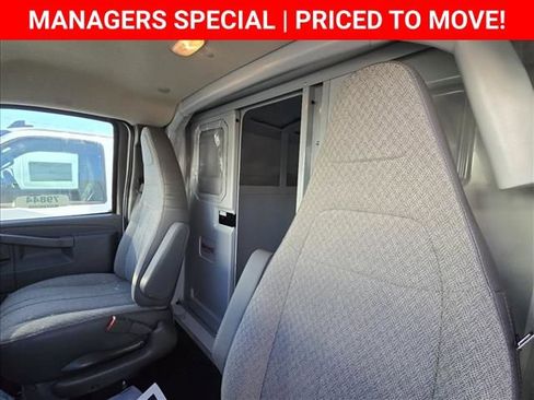 New 2025 Chevrolet Express 3500 w/ Power Convenience Package RWD image 32